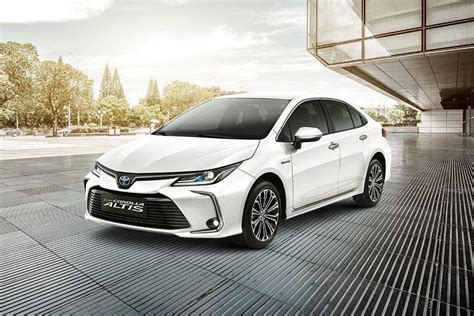 Toyota Corolla Altis 2024 Price Philippines, Specs & August Promos.